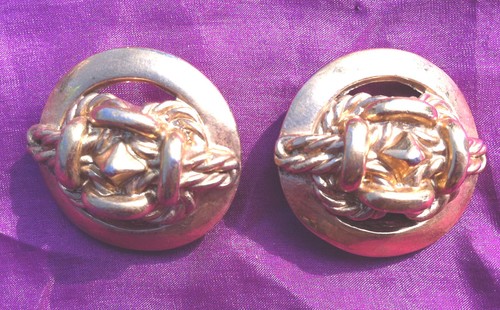Boucles oreilles dorées - boucles, d'oreilles