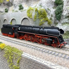 Locomotive à vapeur BR 01