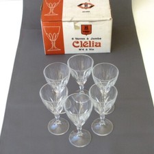 Série de 6 verres à vin à