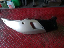 carénage flanc de selle