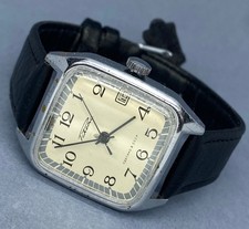 Montre-bracelet vintage Raketa