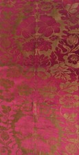 Coupon tissu ameublement bordeaux et dore motifs fleurs