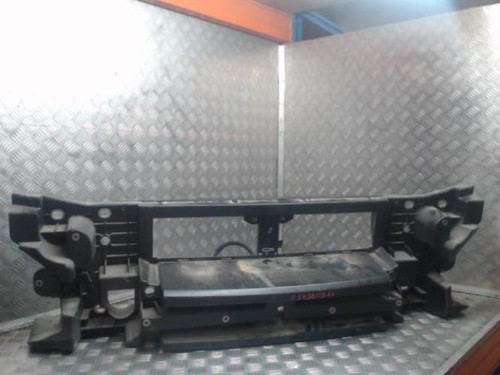 Traverse inferieure iveco - traverse,