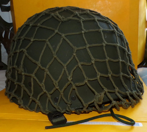 Casque militaire identifier - militaire, a