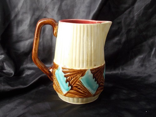 Ancien pichet barbotine - pichet,