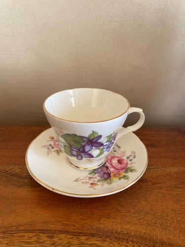 Tasse sous vintage - et,