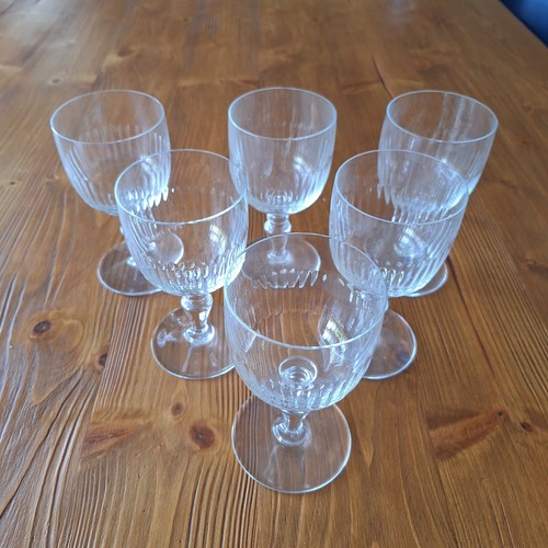 Lot verres à - , en