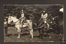 POITIERS (86) FETE MEDIEVALE , CHEVALIERS EN ARMURE période 1920-1930