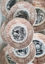 Lot 8 assiettes collection de