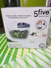 Hache’n Twist - Hachoir manuel multifonction 3 lames - Légumes Herbe fruit sec