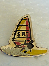 pin's pins badge. sport SRT