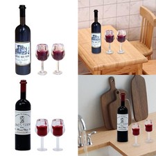 Bouteille et Tasse pour Maison