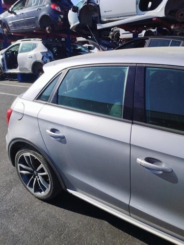 Porte arriere droit audi 1 - droit, a1