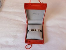 NEUF BRACELET GUESS SIMILI