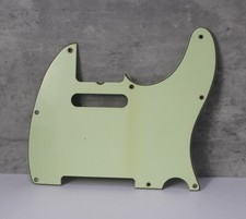 Pickguard 3 plis 8 trous 62