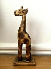 GIRAFE sculpté en BOIS Léger