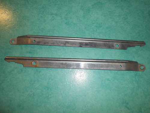 Paire tringles inox porte