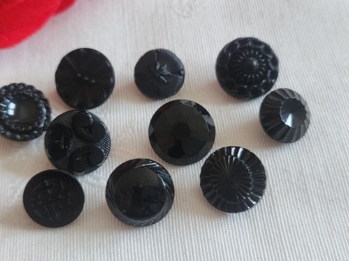 Lot boutons anciens vintage - 10,