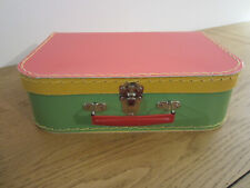 Rangement Jouet Enfant Valise Valisette Malette Suitcase Carton Petit Jour Paris