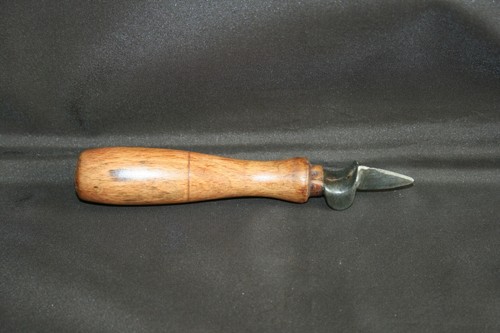Ouvre boîte ancien