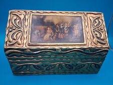 Vintage boite à bijoux en bois avec fresque ancienne