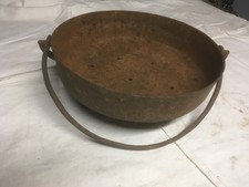 Ancienne marmite basse en