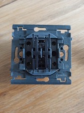 LEGRAND SAGANE 84022 ou 840 22