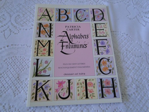 Livre alphabets enluminés - livre,