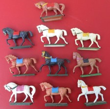 STARLUX LOT DE 10 CHEVAUX MOYEN AGE