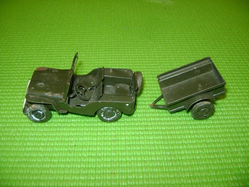 Polichinelle jeep willys - , avec