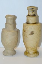 -2 FIOLES BOUTEILLES A ENCRE en GRES ANCIENNES ENCRIERS XIXe Collection encre