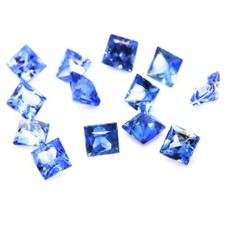 SAPHIR BLEU . Carré. IF -