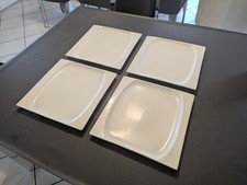 Lot de 4 assiettes de présentation carré blanches neuves