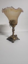 Ancienne lampe à poser bronze ou laiton abat jour en verre 
