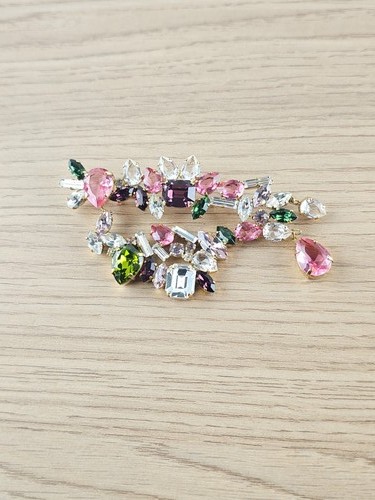 Broche cristal signée