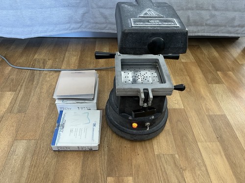 Vacuum forming machine - vacuum,