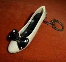 Porte-clés Key ring ESCARPIN femme à flot noir & blanc long 70 mm Made in TAIWAN