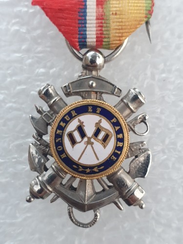 Médaille des anciens - des,