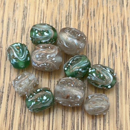 Lot anciennes perles - lot,