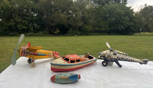 Lot vintage 1950s 60s tin - vintage,