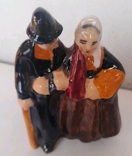 Henriot Quimper Couple de Bretons J E Sevellec Premier Tirage 