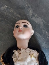 ancienne poupée bouche