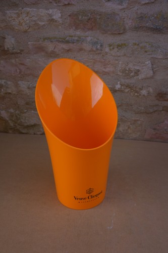Seau champagne veuve - À,