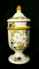 Pot  couvert en faïence