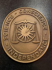 Plaque bronze Devise Expert Comptable Science Conscience Indépendance Attribuée