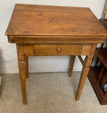 BUREAU DE PENTE  PUPITRE DEBUT XXEME PITCHPIN AVEC TIROIR ET CASIER