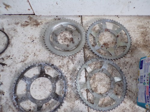 Lot couronnes 103 peugeot - lot,