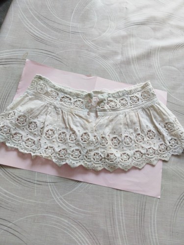 Dentelle ancienne large - -, col
