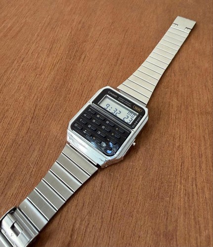 Montre numérique casio - numérique,