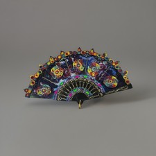 éventail artisanal fait main algérien accessoire unique couture traditionnelle